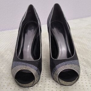 Worthington Metallic Silver Black Stiletto Peep Toe Evening High Heels Size 10